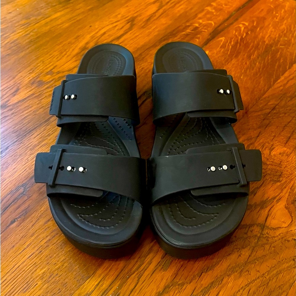 Sandals with platform CROCS